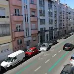 Sete Rios, Near Zoo Lisboa/ Free Wifi