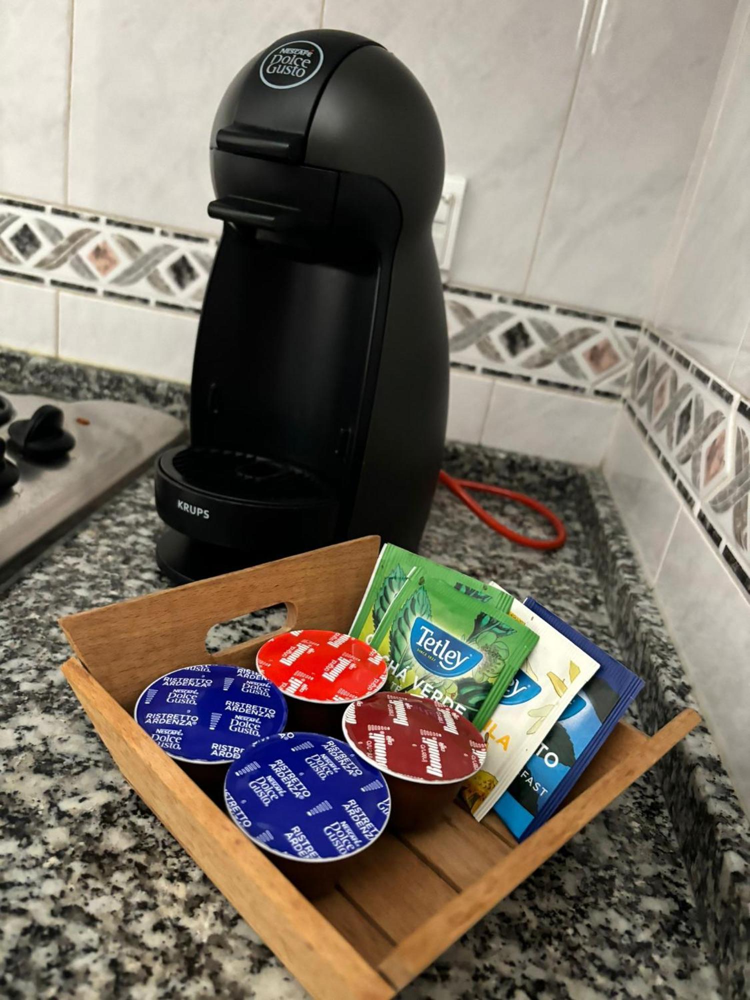 Apartment Sete Rios, Near Zoo Lisboa/ Free Wifi Lisbon